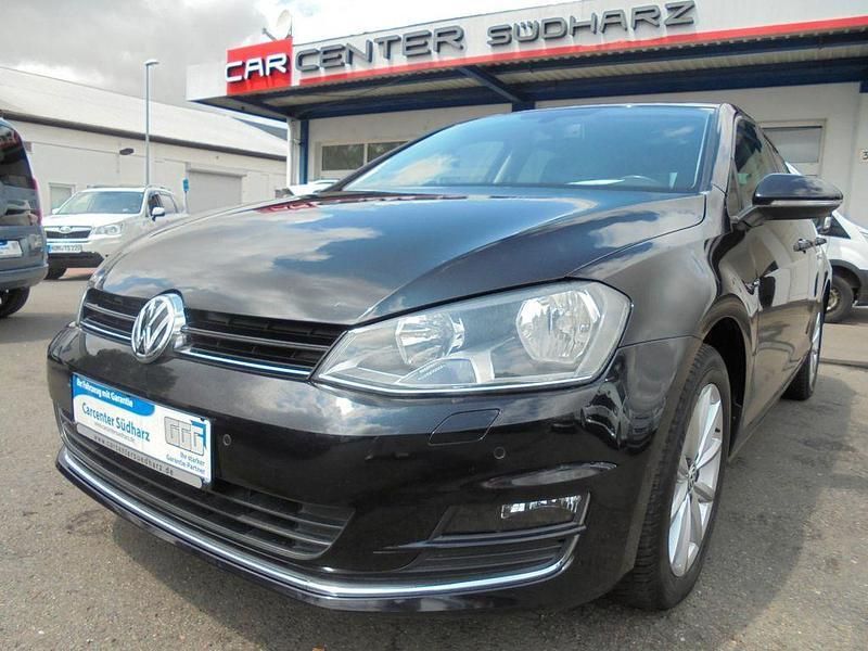 Schwarz Gebraucht 2015 VW Golf VII LOUNGE Limousine | 15.499 € (Etwas zu teuer) - Bild 1/4