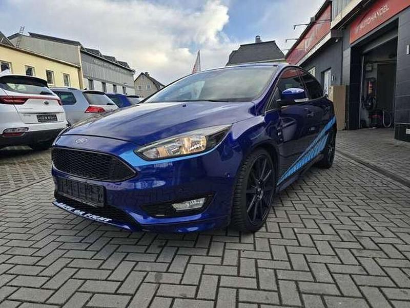 Gebraucht Ford Focus ST-Line 150 PS (110 kW) 2017 Indicblau metallic Kleinwagen