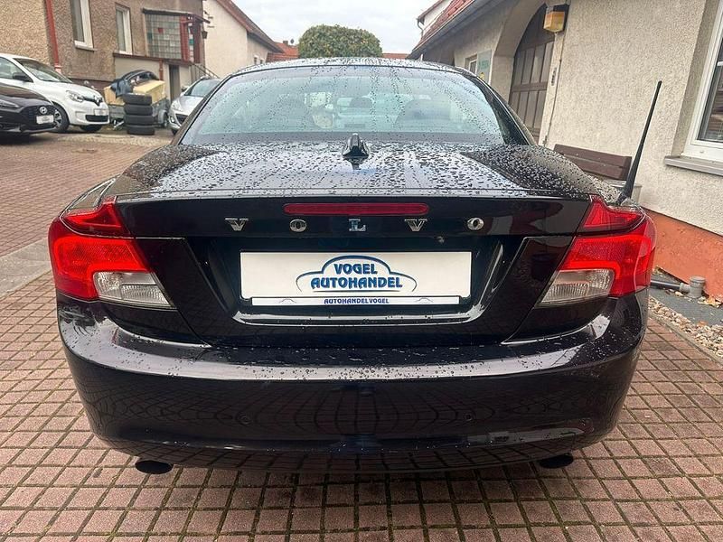 Gebraucht Volvo C70 Summum 150 PS (110 kW) 2010 Schwarz Cabrio