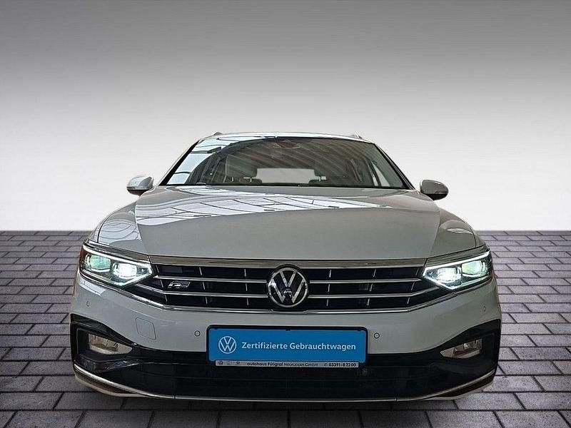 Gebraucht VW Passat R-line 272 PS (200 kW) 2020 Weiß Kombi