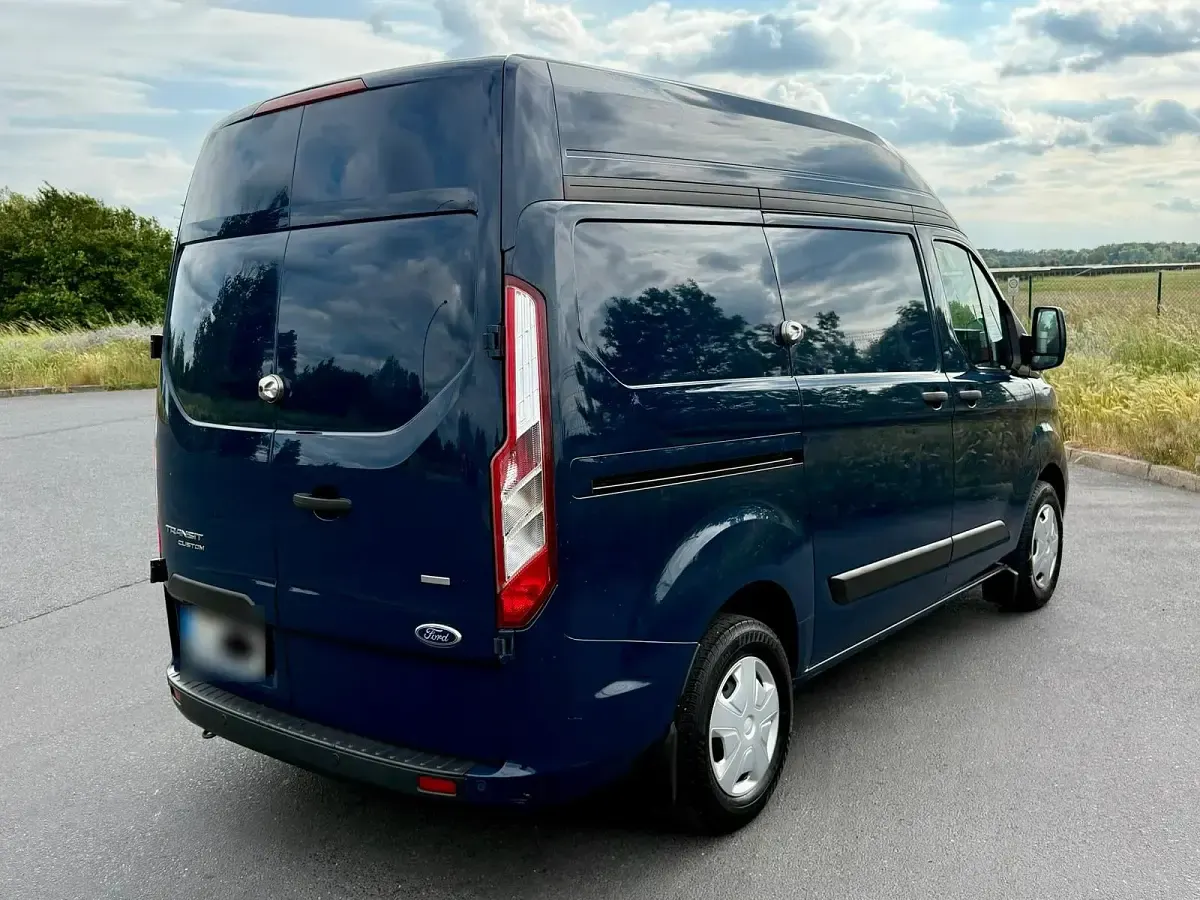 Gebraucht Ford Transit Custom 105 PS (77 kW) 2018 Blau Van / Kleinbus
