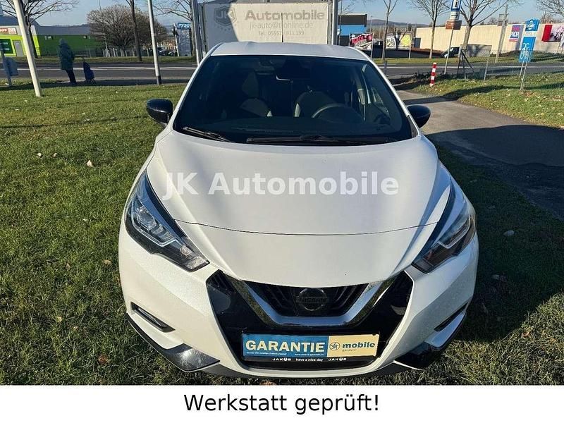 Gebraucht Nissan Micra Acenta 90 PS (66 kW) 2017 Weiß Kleinwagen