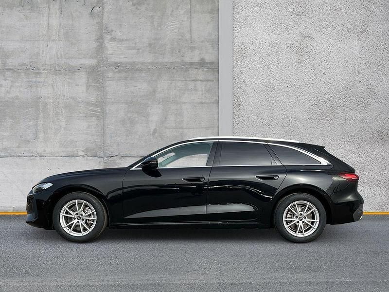 Gebraucht Audi A5 Ambiente 204 PS (150 kW) 2025 Außenfarbe: Kombi