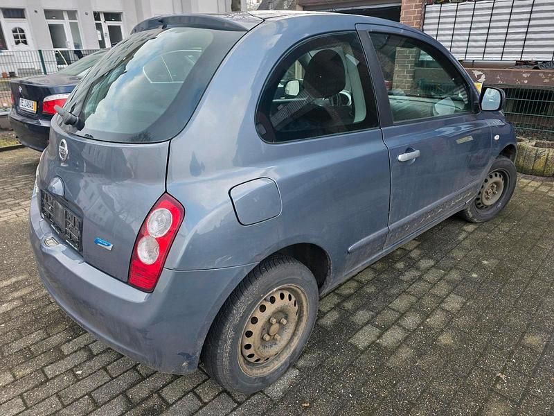 Gebraucht Nissan Micra 65 PS (47 kW) 2010 Grau Kleinwagen