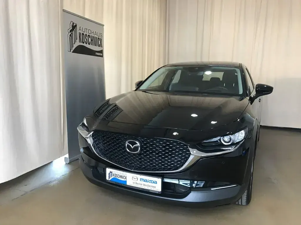 Gebraucht Mazda CX-30 Selection 122 PS (89 kW) 2023 Jet black SUV