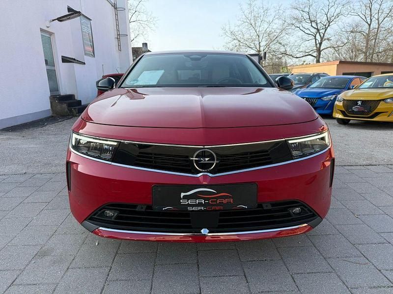 Gebraucht Opel Astra Elegance 181 PS (133 kW) 2023 Rot Limousine