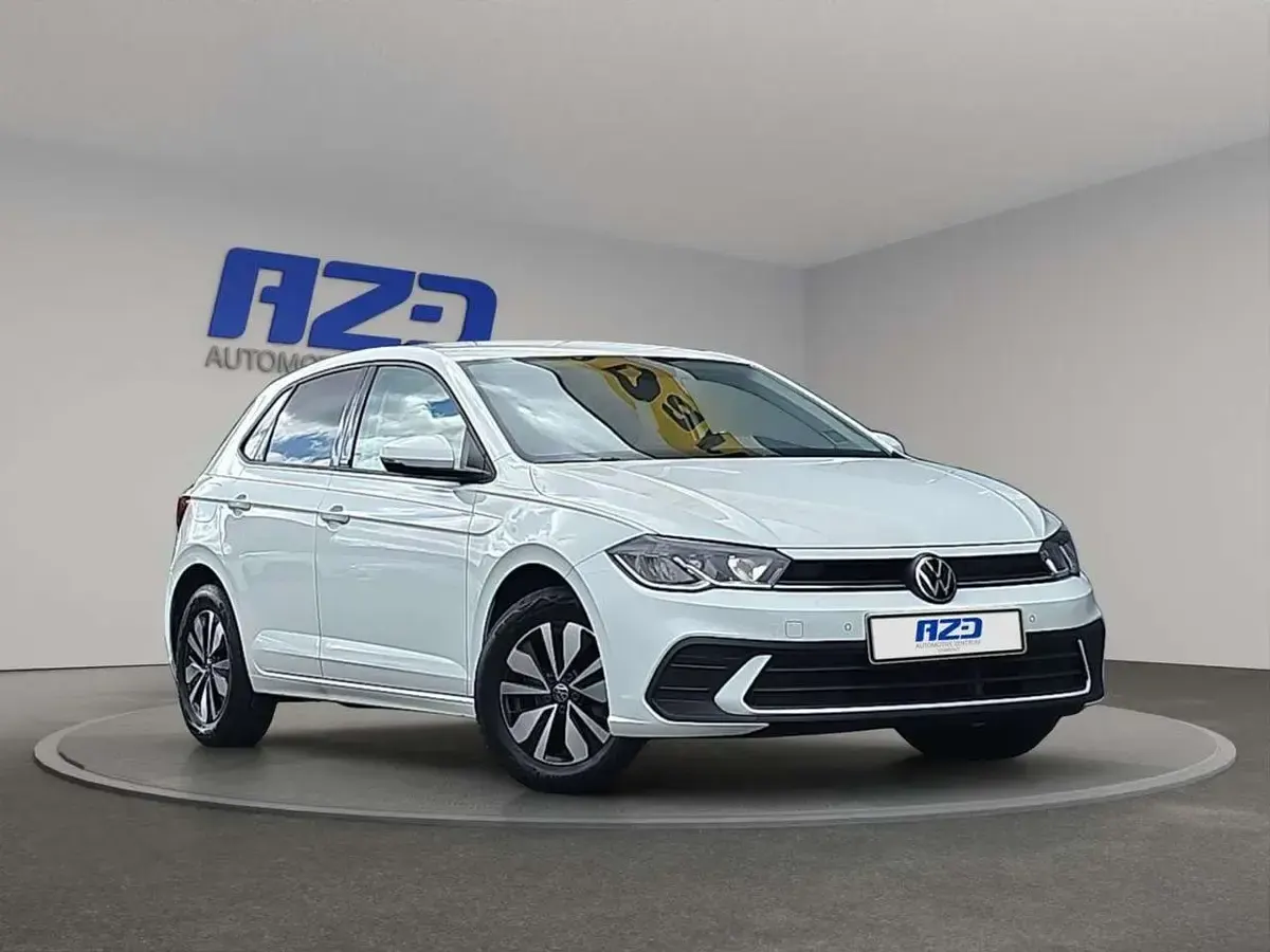 Gebraucht VW Polo 95 PS (69 kW) 2023 Weiß Kleinwagen