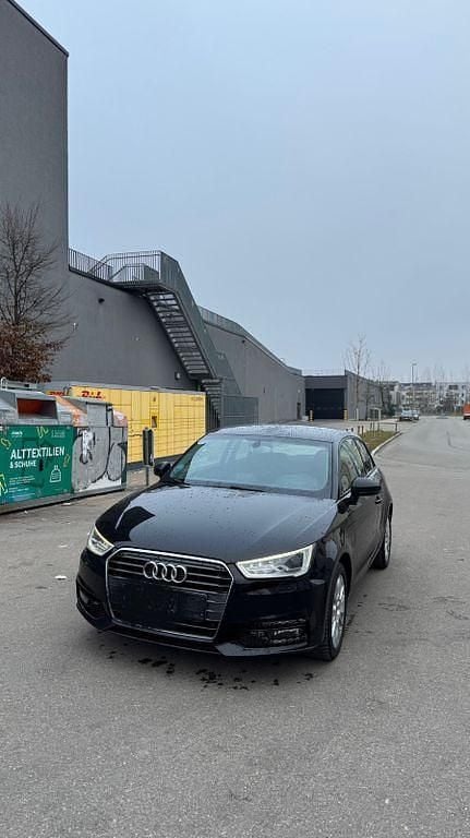 Gebraucht Audi A1 S-Line 95 PS (69 kW) 2015 Schwarz Kleinwagen