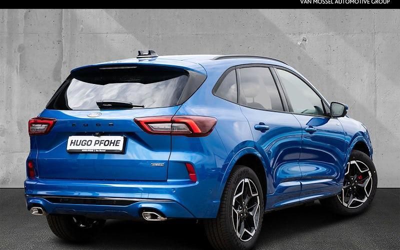 Gebraucht Ford Kuga ST-Line X 243 PS (178 kW) 2024 Desert island blue metallic SUV