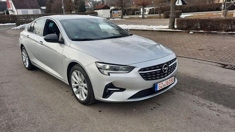 Gebraucht Opel Insignia Business 174 PS (127 kW) 2020 Silber Limousine