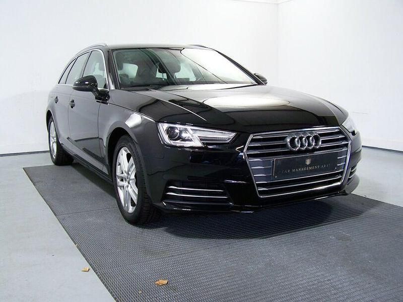 Gebraucht Audi A4 Sport 150 PS (110 kW) 2018 Schwarz Kombi