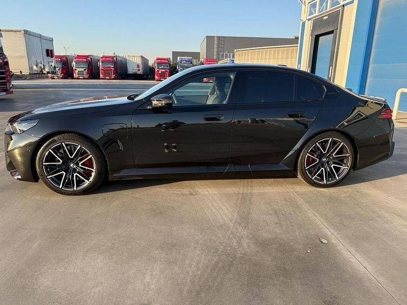 Gebraucht BMW M5 585 PS (430 kW) 2026 Schwarz Limousine