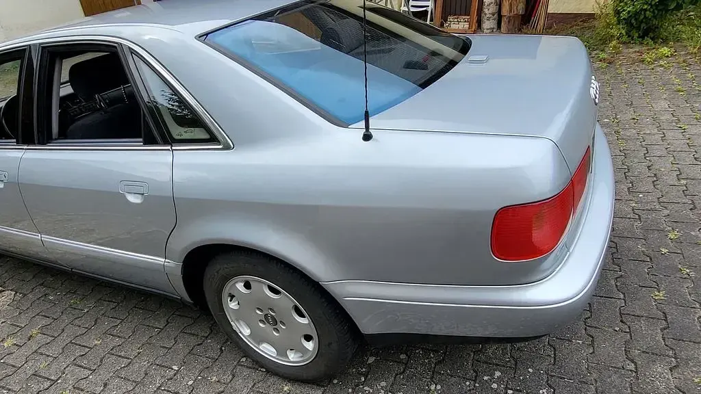 Occasion Audi A8 150 ch (110 kW) 1998 Argent Berline