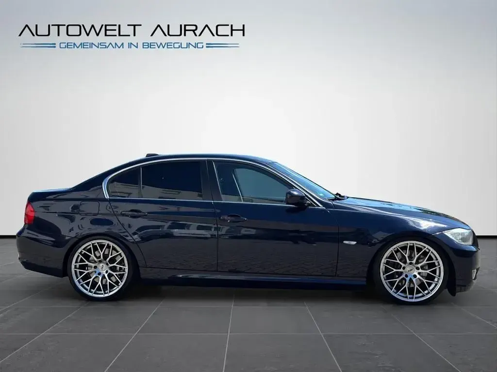 Gebraucht BMW 330 272 PS (200 kW) 2008 Blau Limousine
