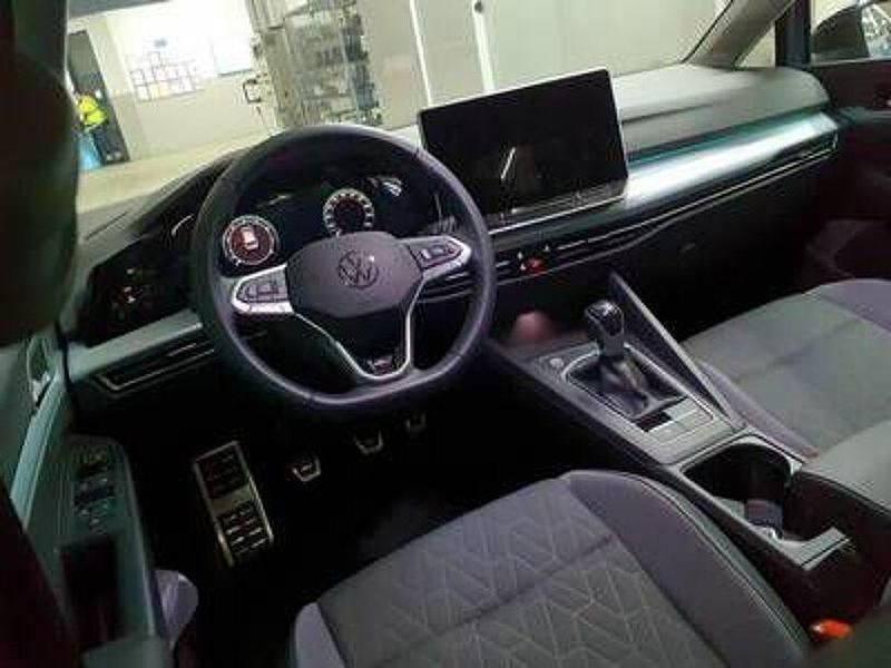 Gebraucht VW Golf VIII Goal 116 PS (85 kW) 2025 Anemonenblau Limousine