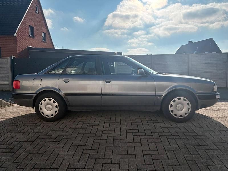 Gebraucht Audi 80 150 PS (110 kW) 1993 Grau Limousine