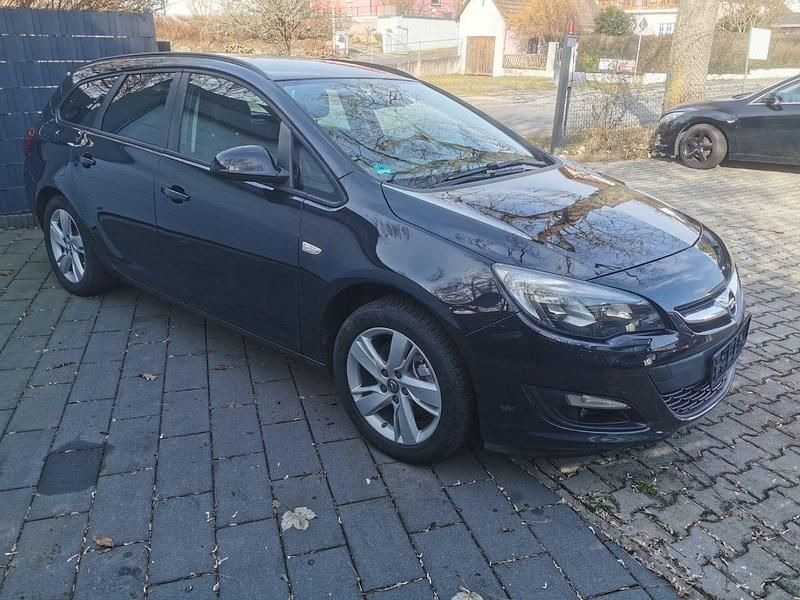 Gebraucht Opel Astra 136 PS (100 kW) 2016 Schwarz Kombi