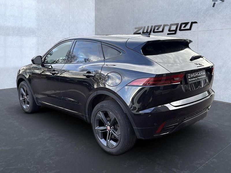 Gebraucht Jaguar E-Pace R-Dynamic 200 PS (147 kW) 2023 Santorini black SUV
