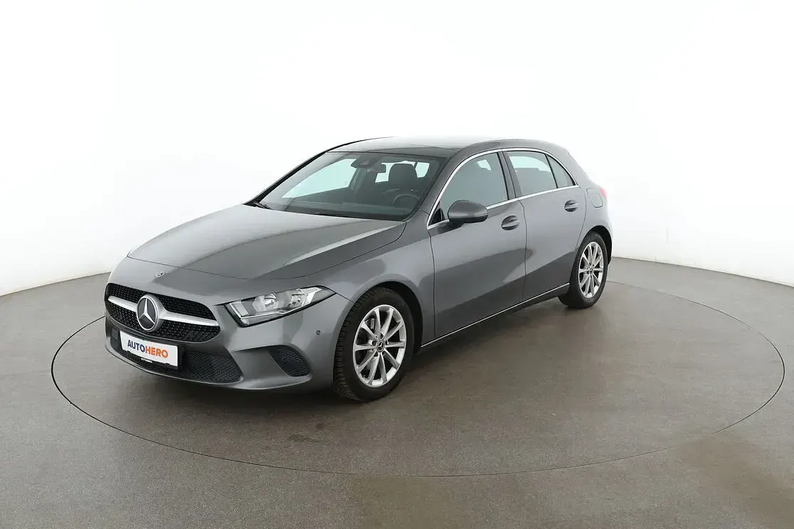 Gebraucht Mercedes A180 Progressive 136 PS (100 kW) 2019 Limousine