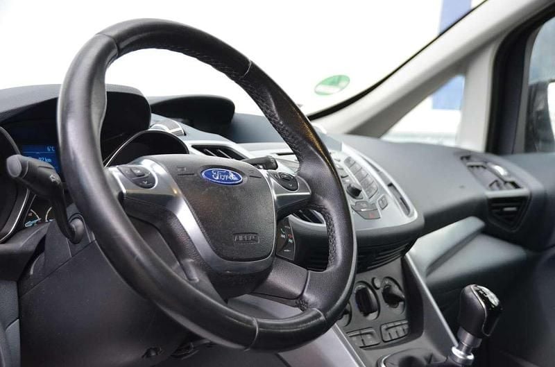 Gebraucht Ford Grand C-Max Trend 116 PS (85 kW) 2012 Pantherschwarz metallic Van / Kleinbus