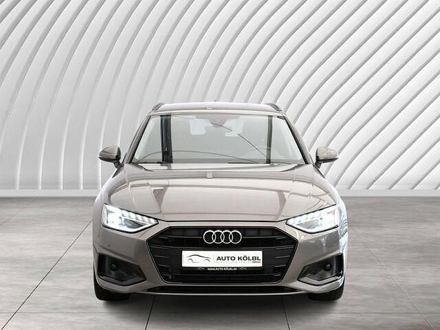 Gebraucht Audi A4 Advanced 204 PS (150 kW) 2021 Terragrau metallic Kombi