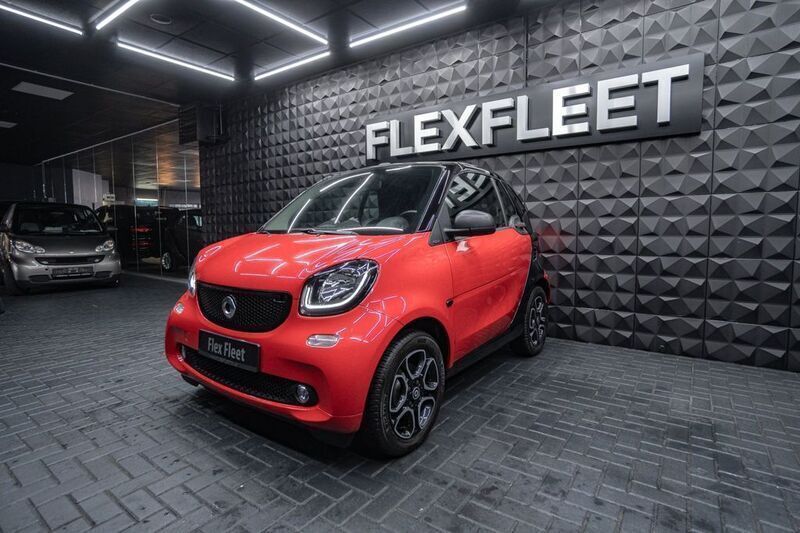 Gebraucht Smart ForTwo Cabrio Passion 90 PS (66 kW) 2017 Schwarz Cabrio