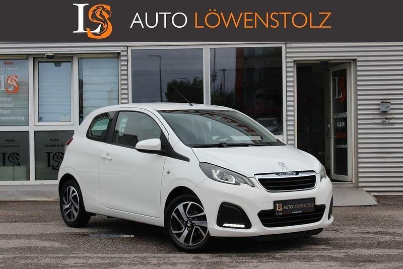 Gebraucht Peugeot 108 Active 82 PS (60 kW) 2015 Weiß Kleinwagen