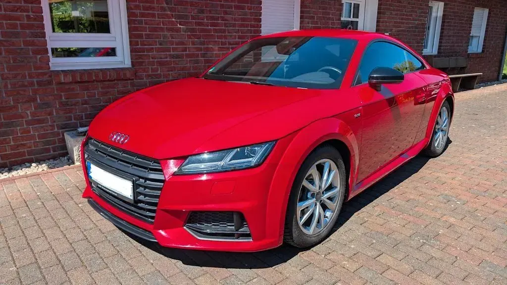 Second-hand Audi TT S-line plus 230 CP (169 kW) 2016 Roșu Coupe