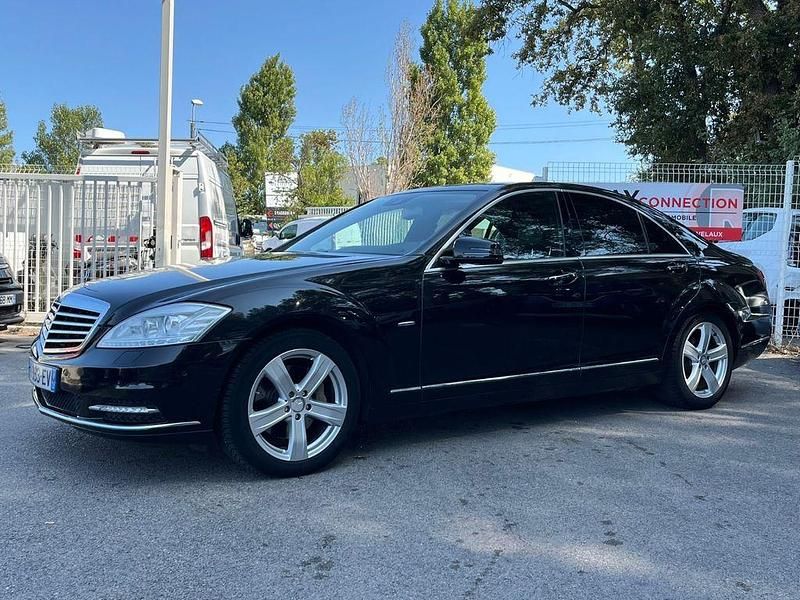 Schwarz Gebraucht 2010 Mercedes S400 Limousine | 9.900 € (Etwas zu teuer) - Bild 1/4