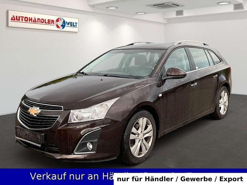 Braun Gebraucht 2012 Chevrolet Cruze LTZ Kombi | 3.699 € (Guter Preis) - Bild 1/3