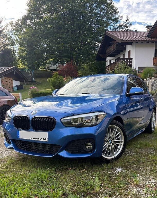 Blau Gebraucht 2018 BMW 118 M Sport Kleinwagen | 16.700 € (Fairer Preis) - Bild 1/4