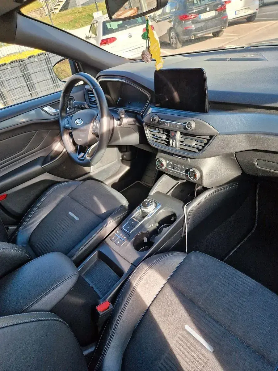 Brugt Ford Focus Active 182 HK (133 kW) 2020 Grå Sedan
