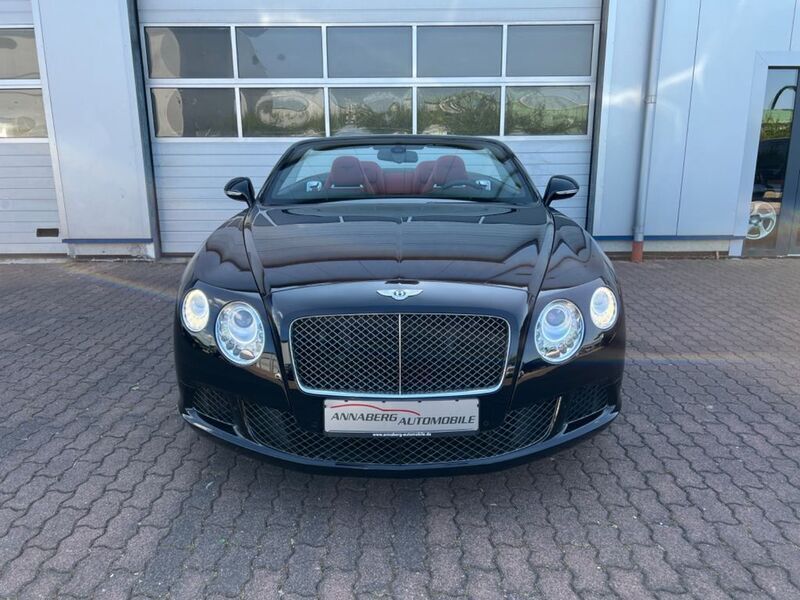 Gebraucht Bentley Continental GT Convertible 635 PS (467 kW) 2014 Schwarz Cabrio