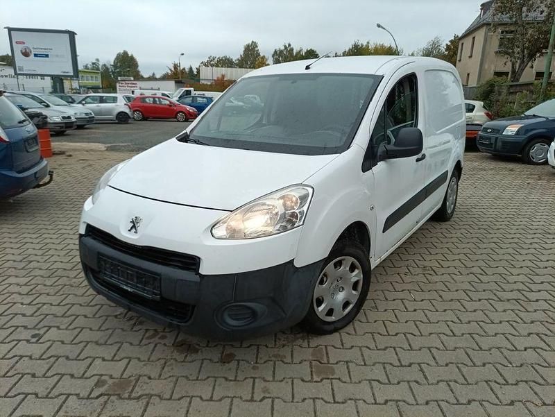 Weiß Gebraucht 2015 Peugeot Partner Comfort Van / Kleinbus | 2.750 € (Fairer Preis) - Bild 1/4