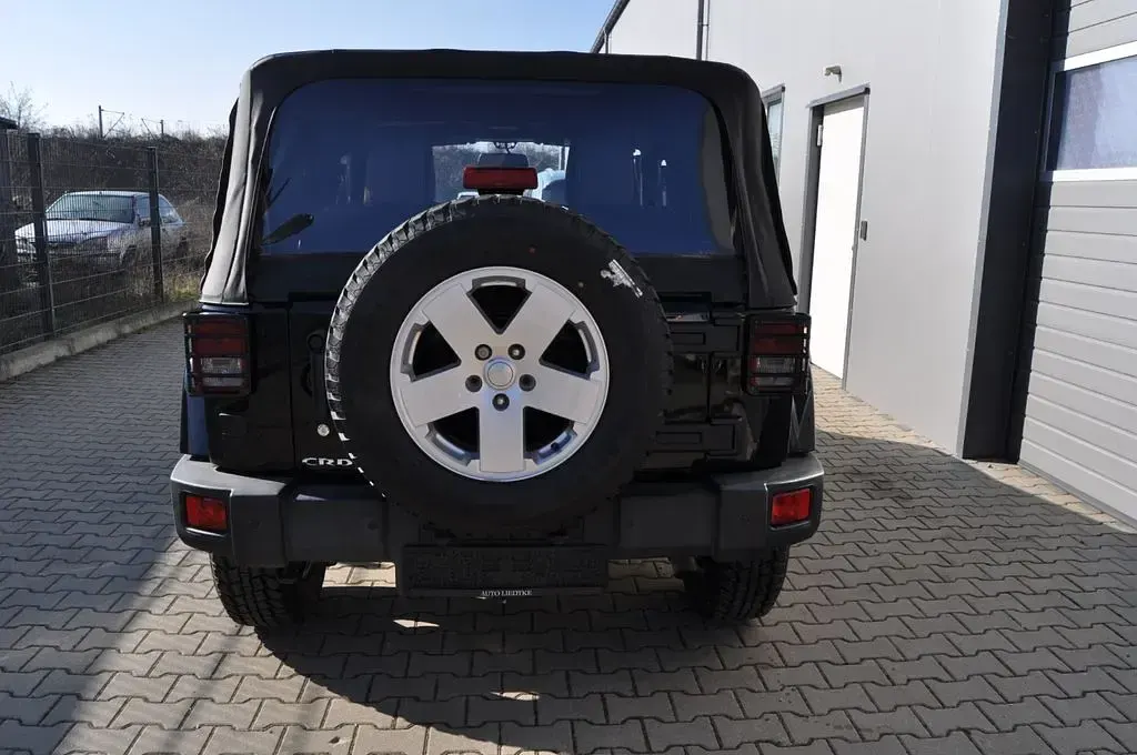 Gebraucht Jeep Wrangler Unlimited Sahara 200 PS (147 kW) 2015 Schwarz SUV