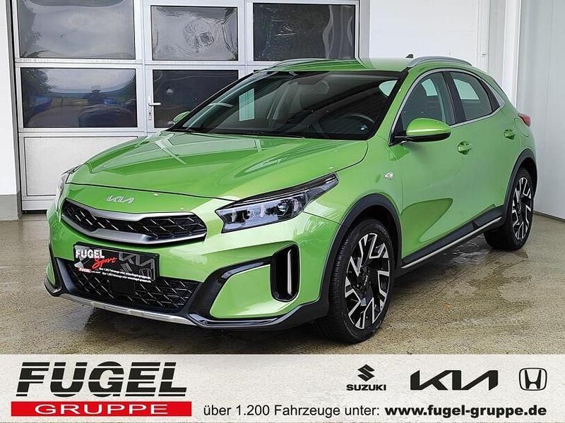 Celadongrün met. Gebraucht 2023 Kia XCeed Vision SUV | 23.999 € (Fairer Preis) - Bild 1/4