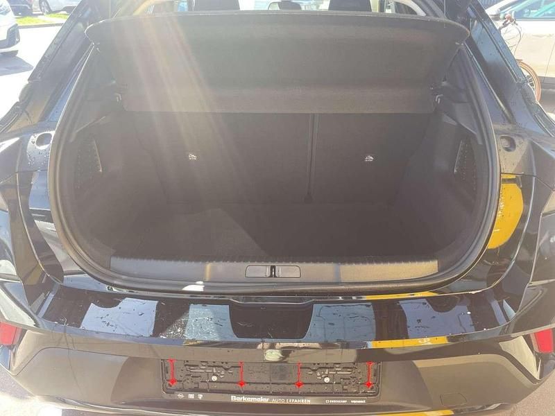 Gebraucht Opel Mokka-e Edition 100 kW (136 PS) 2021 Diamant schwarzkarbon schwarz SUV