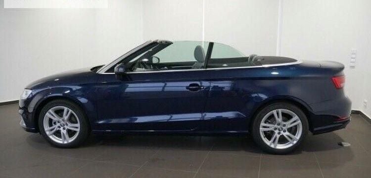 Gebraucht Audi A3 Cabriolet Sport 150 PS (110 kW) 2018 Blau Cabrio