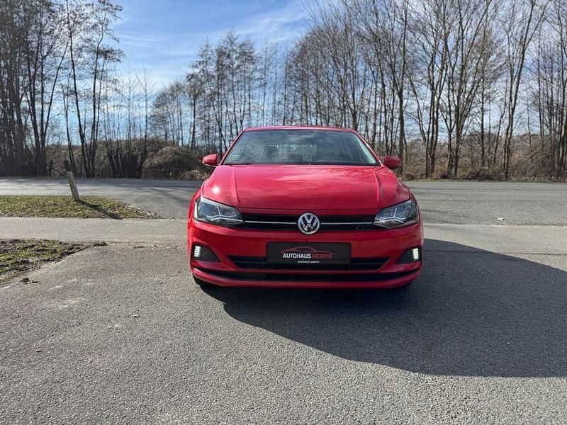 Gebraucht VW Polo Comfortline 95 PS (69 kW) 2018 Rot Kleinwagen