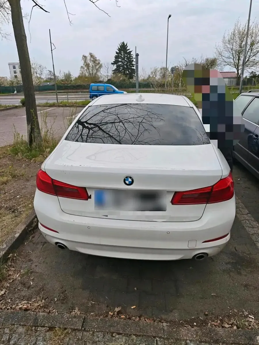 Gebraucht BMW 520 190 PS (139 kW) 2018 Weiß Limousine