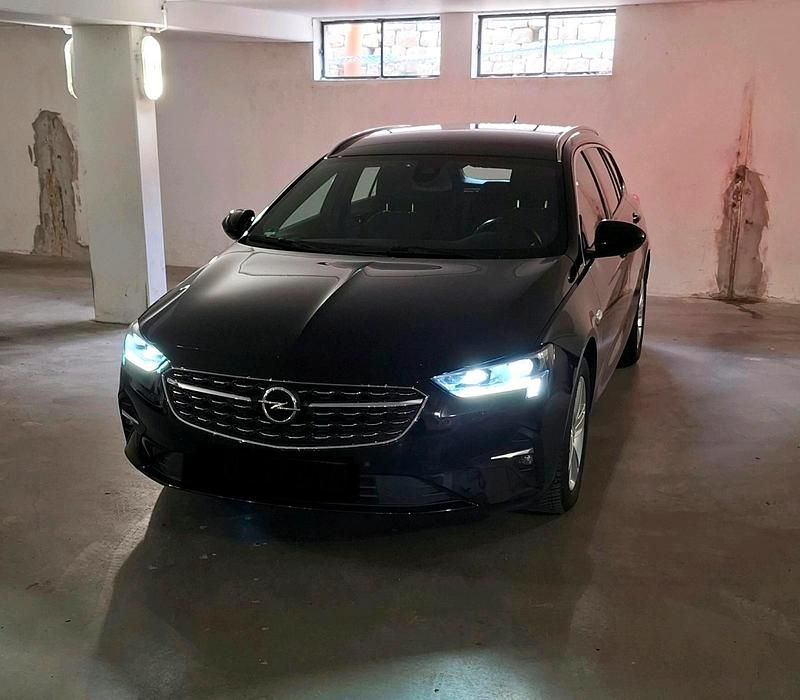Gebraucht Opel Insignia Elegance 122 PS (89 kW) 2022 Schwarz Kombi