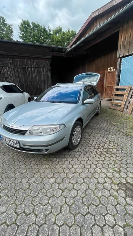 Grau Gebraucht 2004 Renault Laguna II Kombi | 1.550 € (Fairer Preis) - Bild 1/4