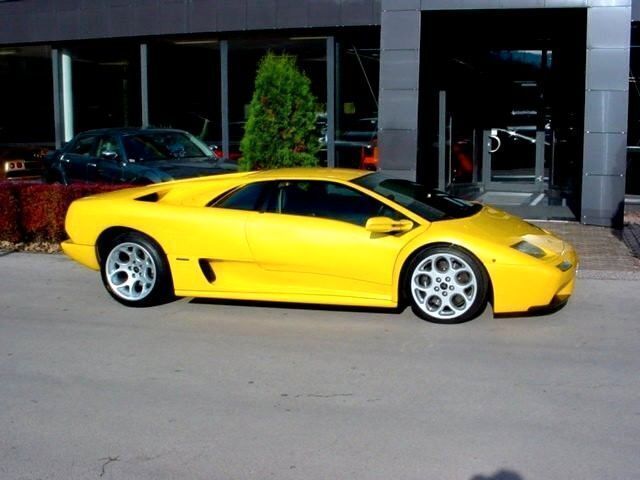 Gebraucht Lamborghini Diablo 551 PS (405 kW) 2001 Gelb