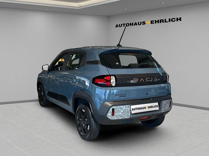 Blau Neu 2025 Dacia Spring Extreme Kleinwagen | 17.550 € - Bild 1/4