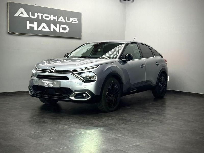 Grau Gebraucht 2022 Citroën C4 Shine Limousine | 18.990 € (Guter Preis) - Bild 1/4