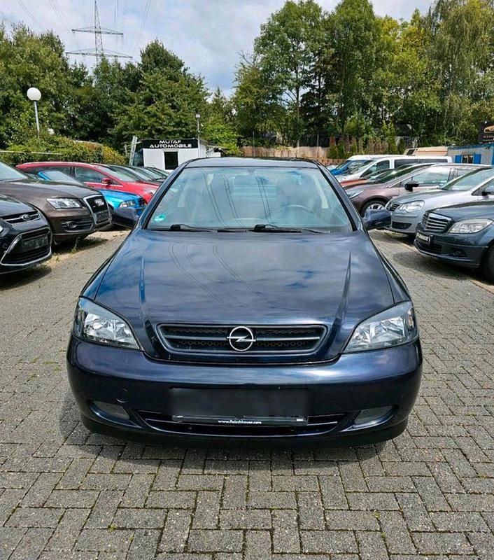 Blau Gebraucht 2003 Opel Astra Coupé | 1.000 € (Guter Preis) - Bild 1/4
