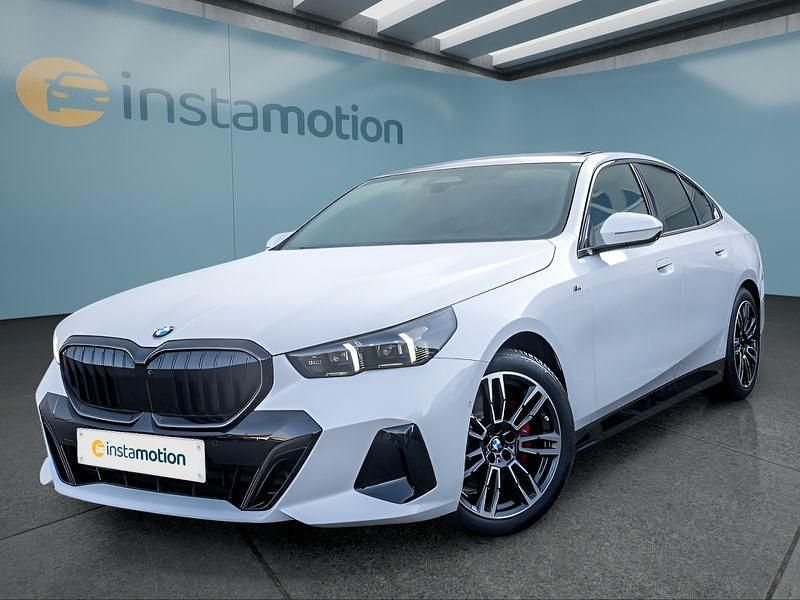 Gebraucht BMW 520 208 PS (152 kW) 2025 Weiß Limousine