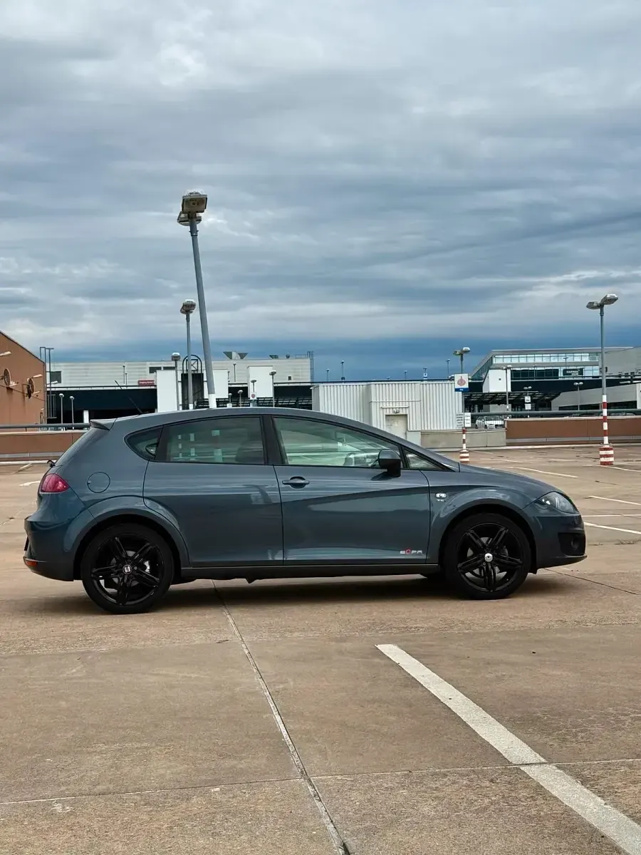 Gebraucht Seat Leon Copa 125 PS (91 kW) 2012 Grau Kleinwagen