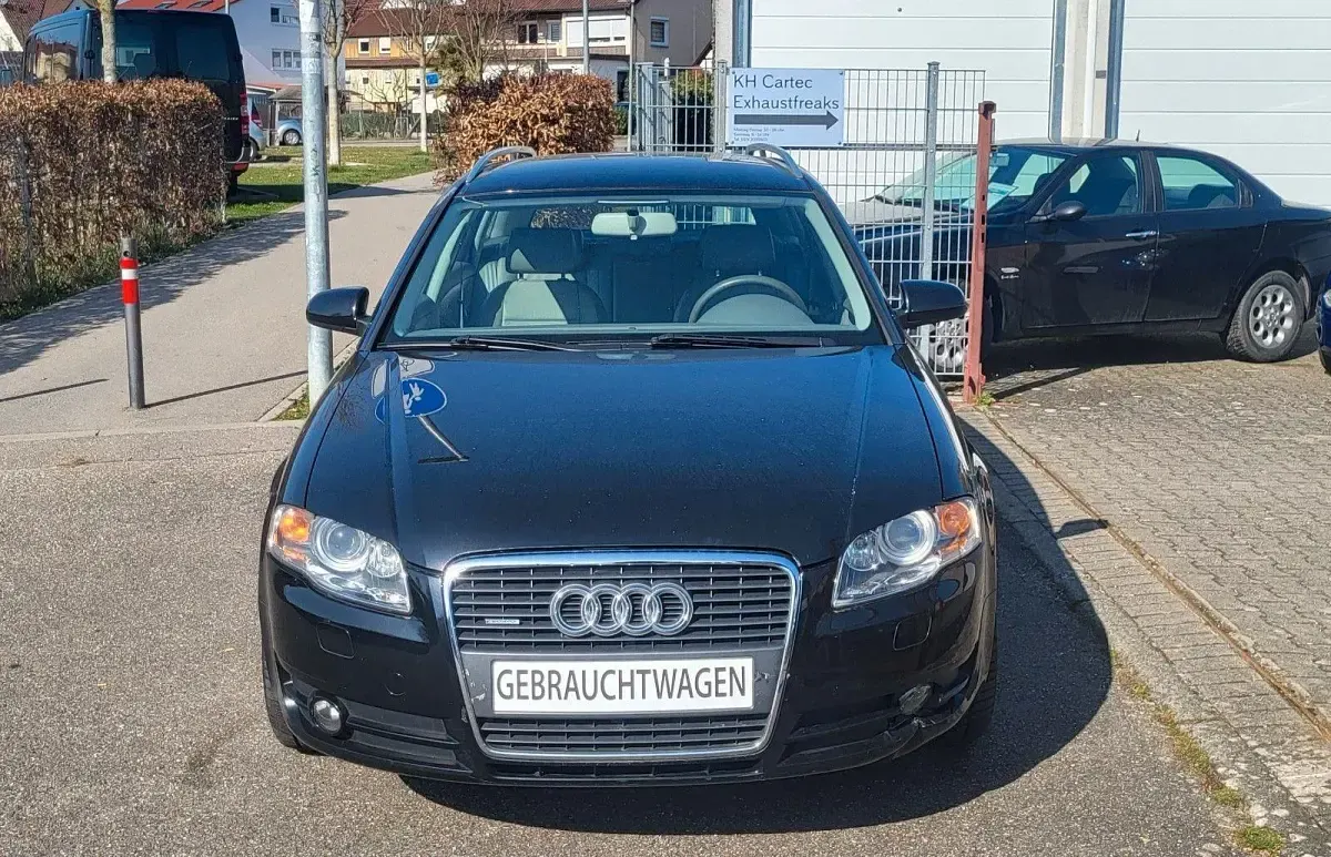 Używany Audi A4 256 KM (188 kW) 2005 Czarny Kombi