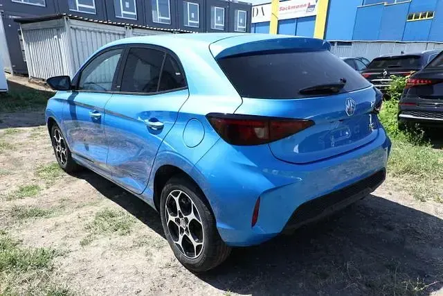 Neu MG MG3 Luxury 102 PS (75 kW) 2026 Como blue como blue Kleinwagen